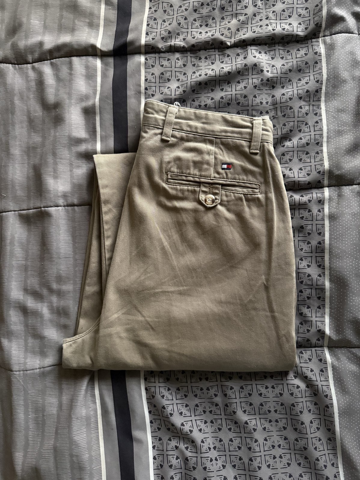 Pantalón Beige Tommy Hilfiger