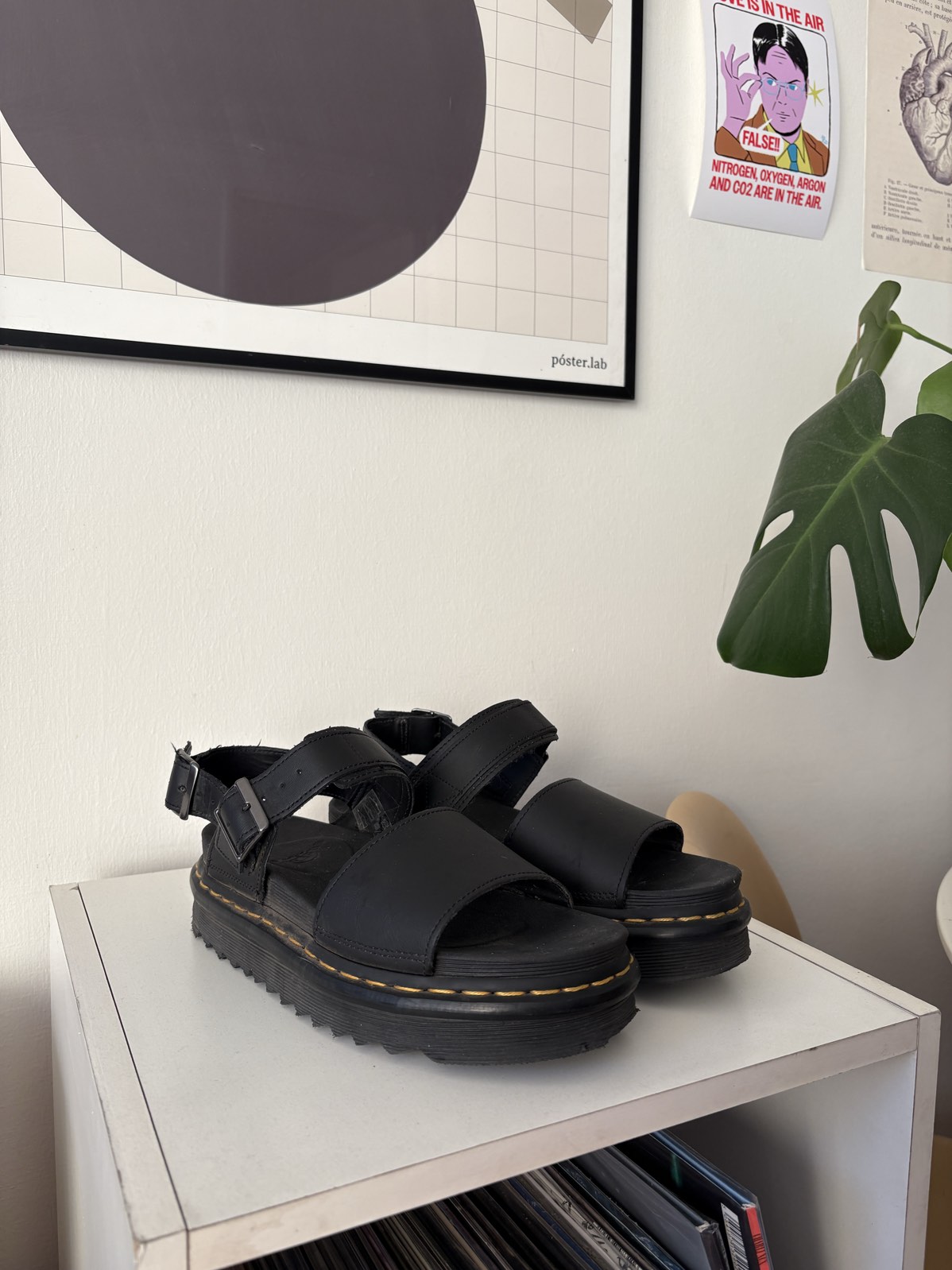 Sandalias Dr Martens Voss Hydro