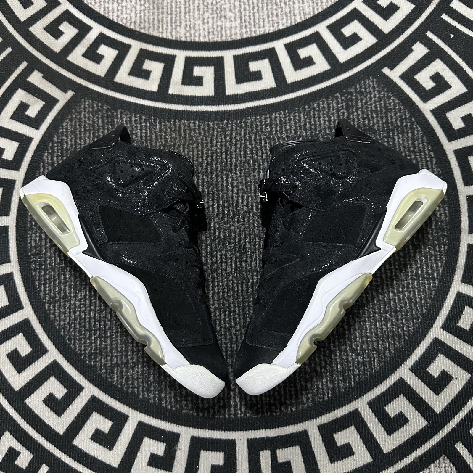 Jordan Retro 6 Heiress