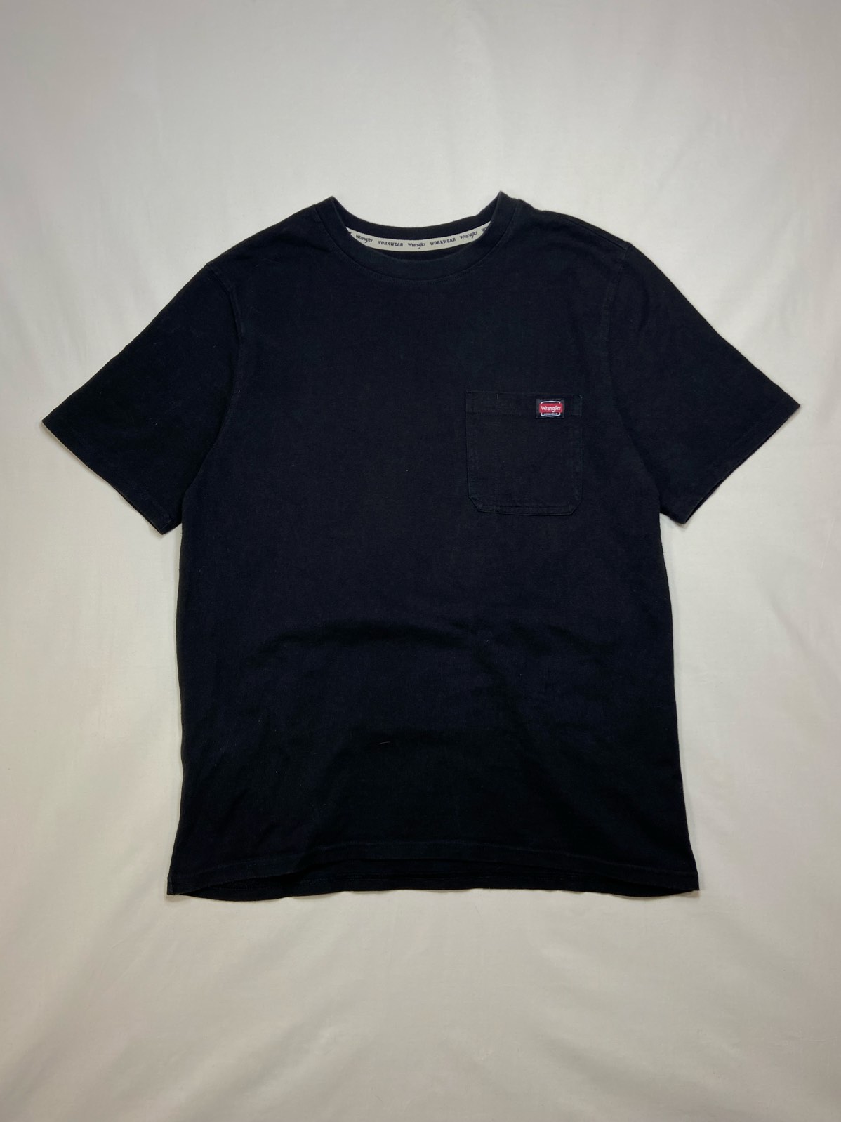 Polera Wrangler Pocket Workwear Regular Fit- Negro