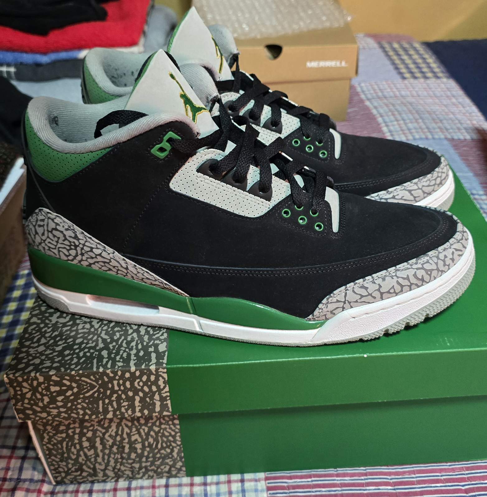 Jordan Retro 3 Pine Green